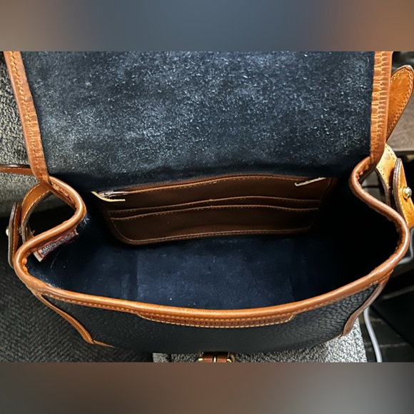 SOLD $65 Dooney & Bourke Vintage Crossbody/Shoulder Bag. All Weather Leather. - Picture 7 of 15